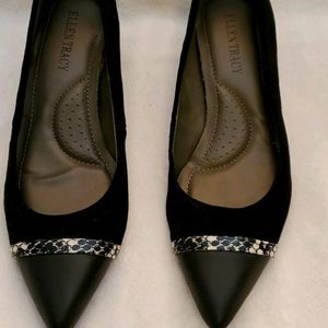 Black with faux snake trim Women's shoes